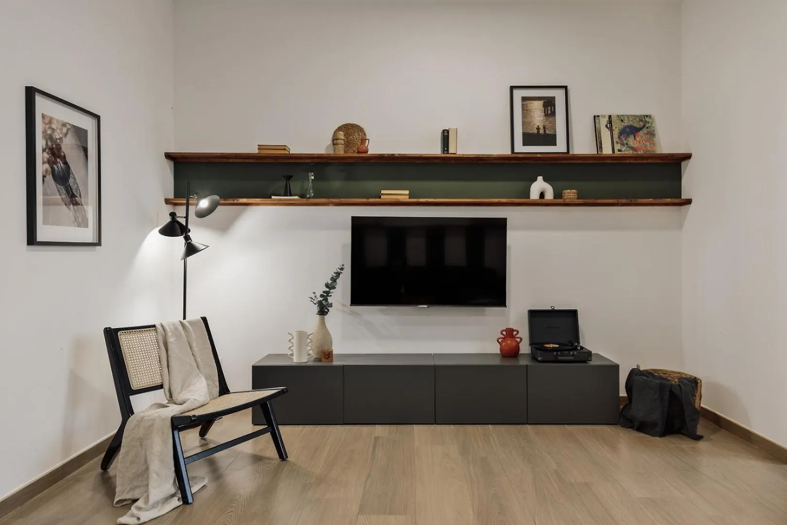 Reis - 3 Bedrooms And Balcony In Vila De Gracia Barcelona